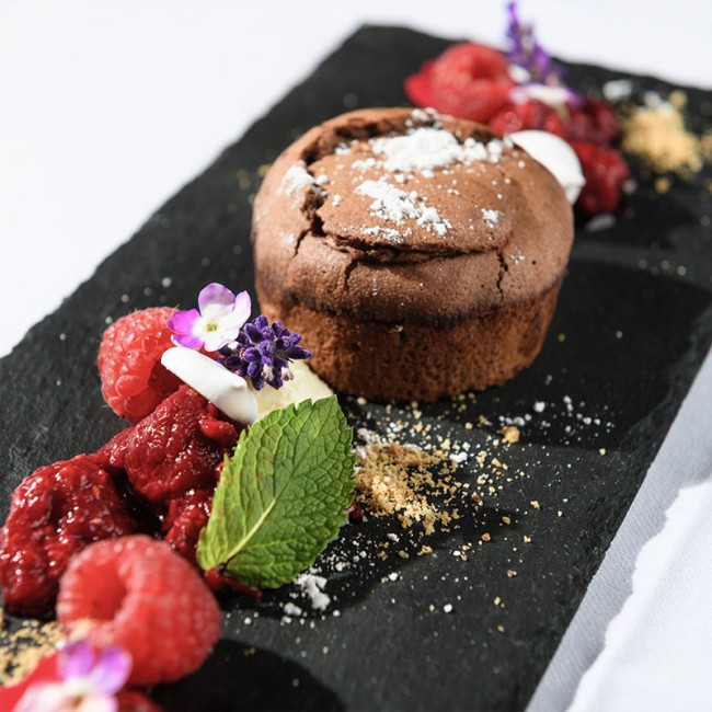 Halbflüssiger Schokoladenkuchen