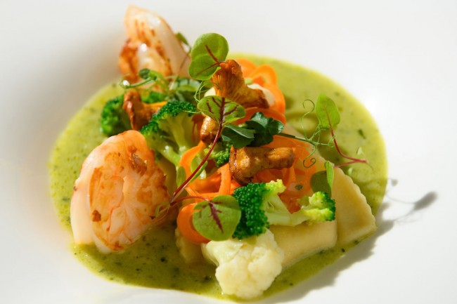 Gemüsesuppe mit Garnelen