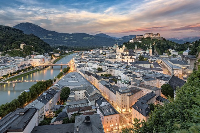 Stadt Salzburg im Sommer