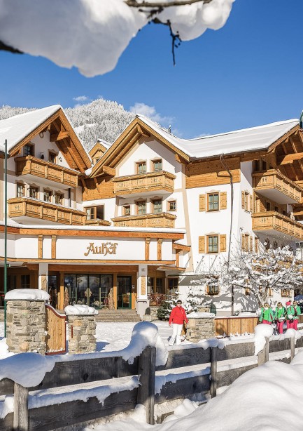 Hotel Auhof in Großarl - direkt an der Skipiste und Gondel