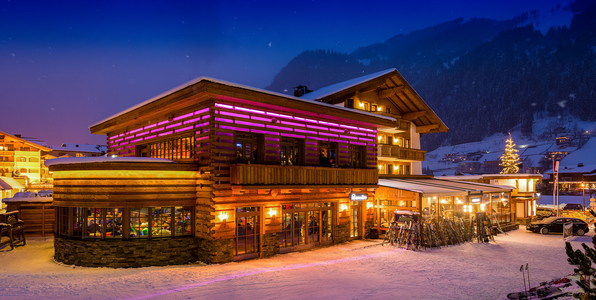 Rambazambar après ski scene 